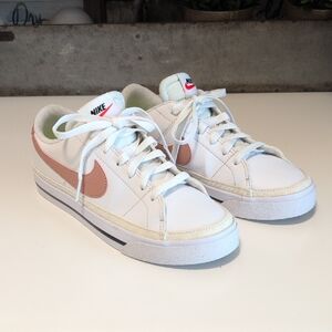 Nike Women's Sneakers